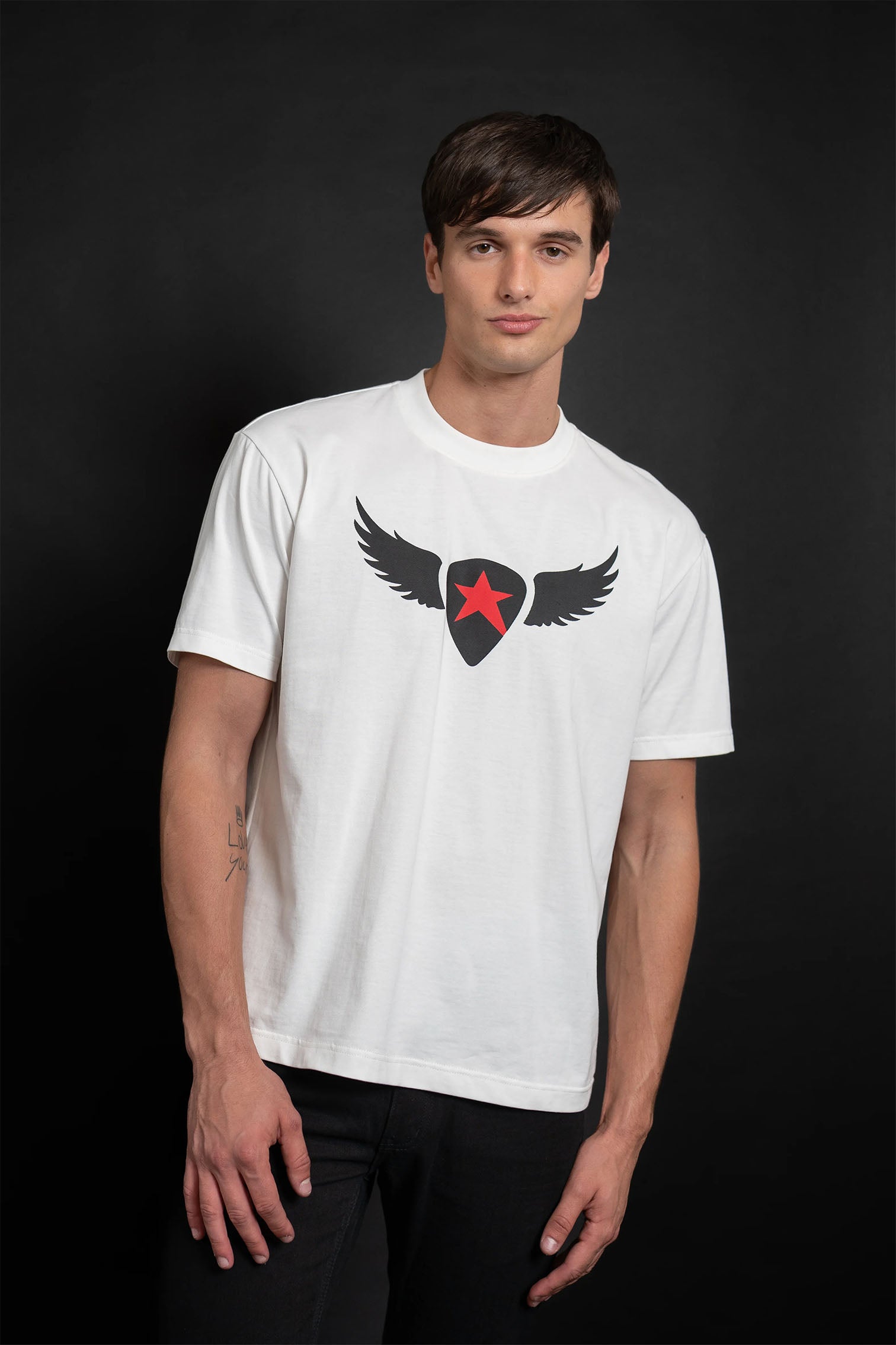 Wings Graphic Tee SS – Andrew Charles